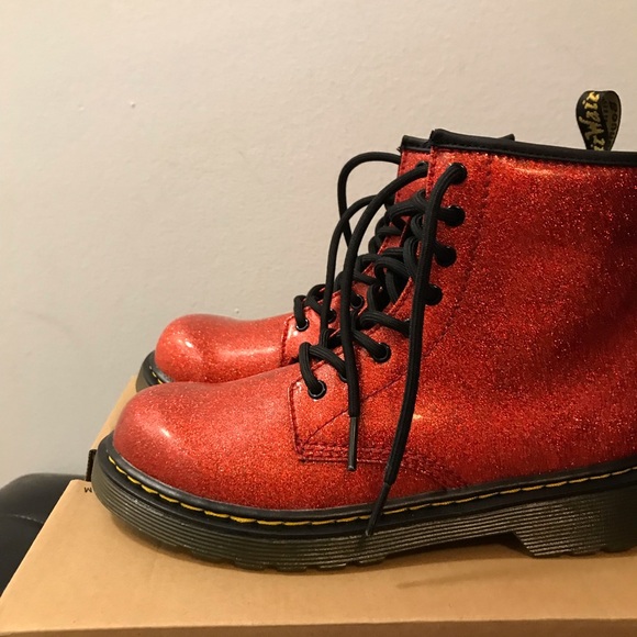 Dr.Martens big girls boots shoes - Picture 3 of 11